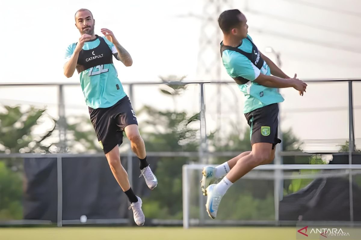 Pesepak Bola Asing Baru Optimis Bantu Persebaya Raih Target Musim Ini