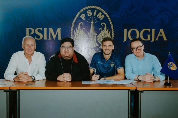 Pelatih PSIM: Nermin Haljeta, Pilar Utama di Lini Pertahanan
