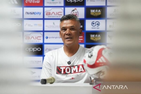 Hendri Susilo: Bersama Berjuang Menghadapi Dewa United