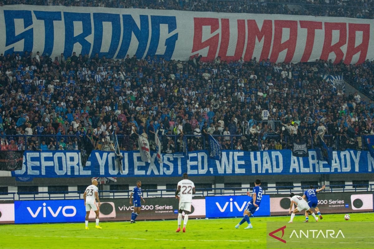 Bojan Optimis Suporter Meramaikan Stadion Saat Hadapi Bangkok United